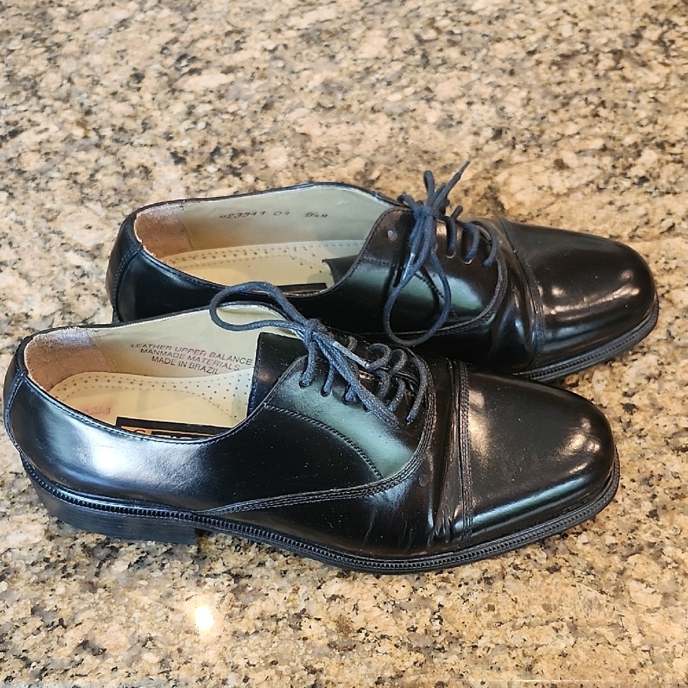 Stacy Adams Glossy Black‎ Oxfords